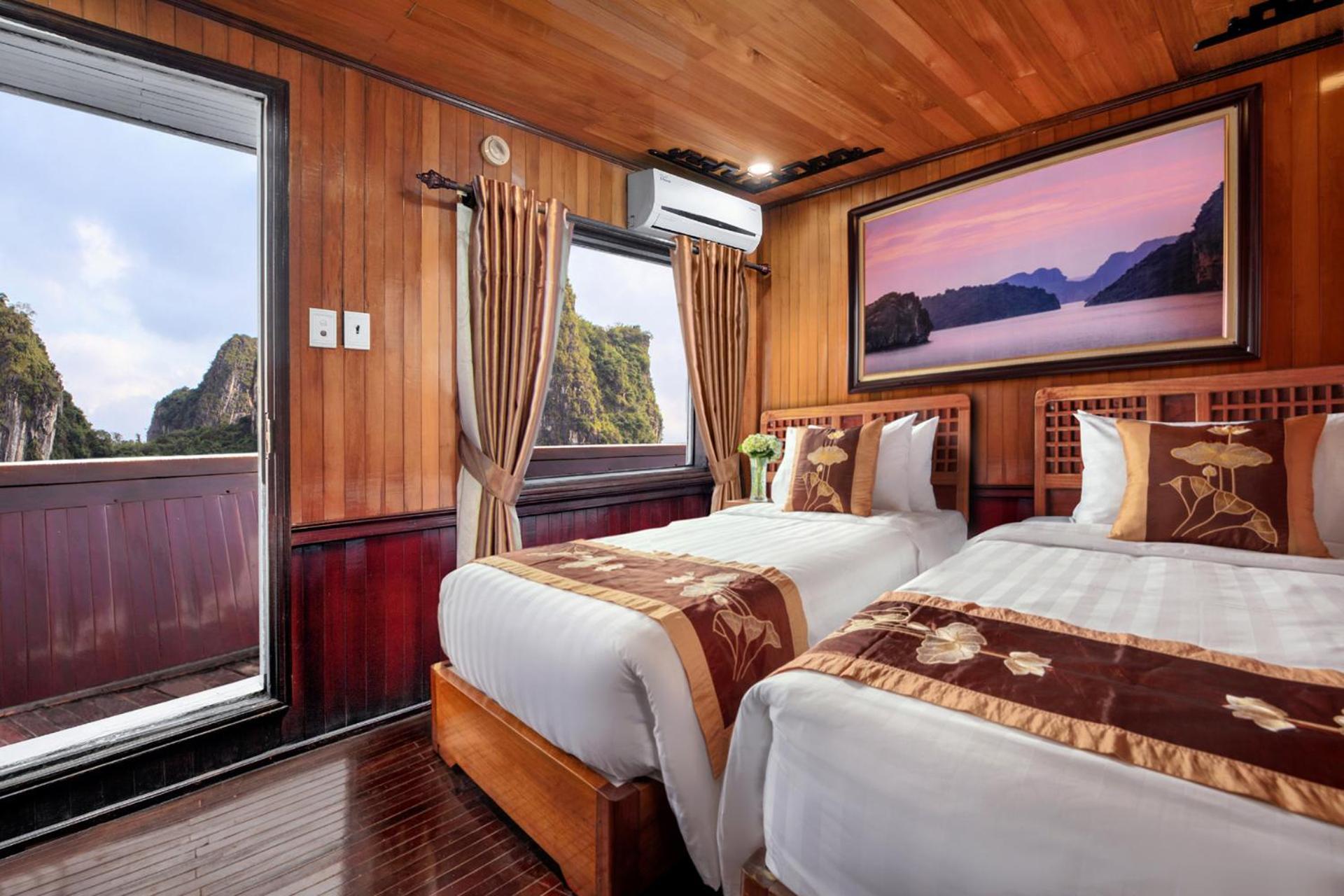 Cozy Bay Classic Cruise Hạ Long-öböl Kültér fotó