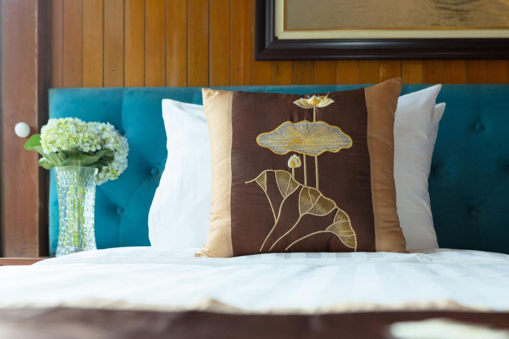 Cozy Bay Classic Cruise Hạ Long-öböl Kültér fotó