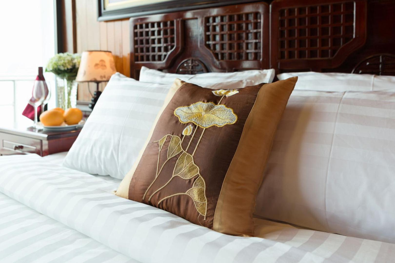 Cozy Bay Classic Cruise Hạ Long-öböl Kültér fotó